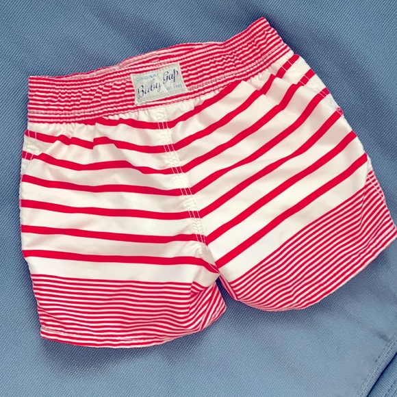 🌞3/$20 Baby Gap Baby Swim Trunks - Picture 4 of 4